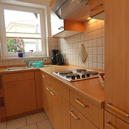 Appartementhaus Nicole, *